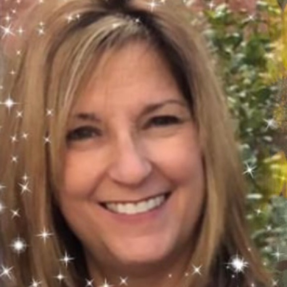 Meet your Posher, Carollyn